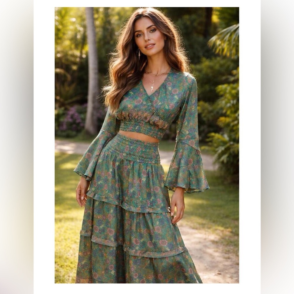 Rhea 2-Piece Set NWOT Size S Green Floral Silk Blend Crop Top Maxi Skirt Boho